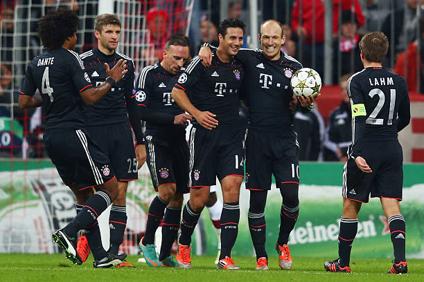 后者是欧足 后者是欧足